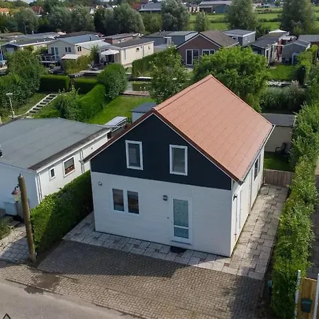 Сasa de vacaciones Vakantiewoning De Waterlelie