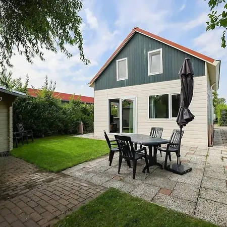 Vakantiewoning De Waterlelie